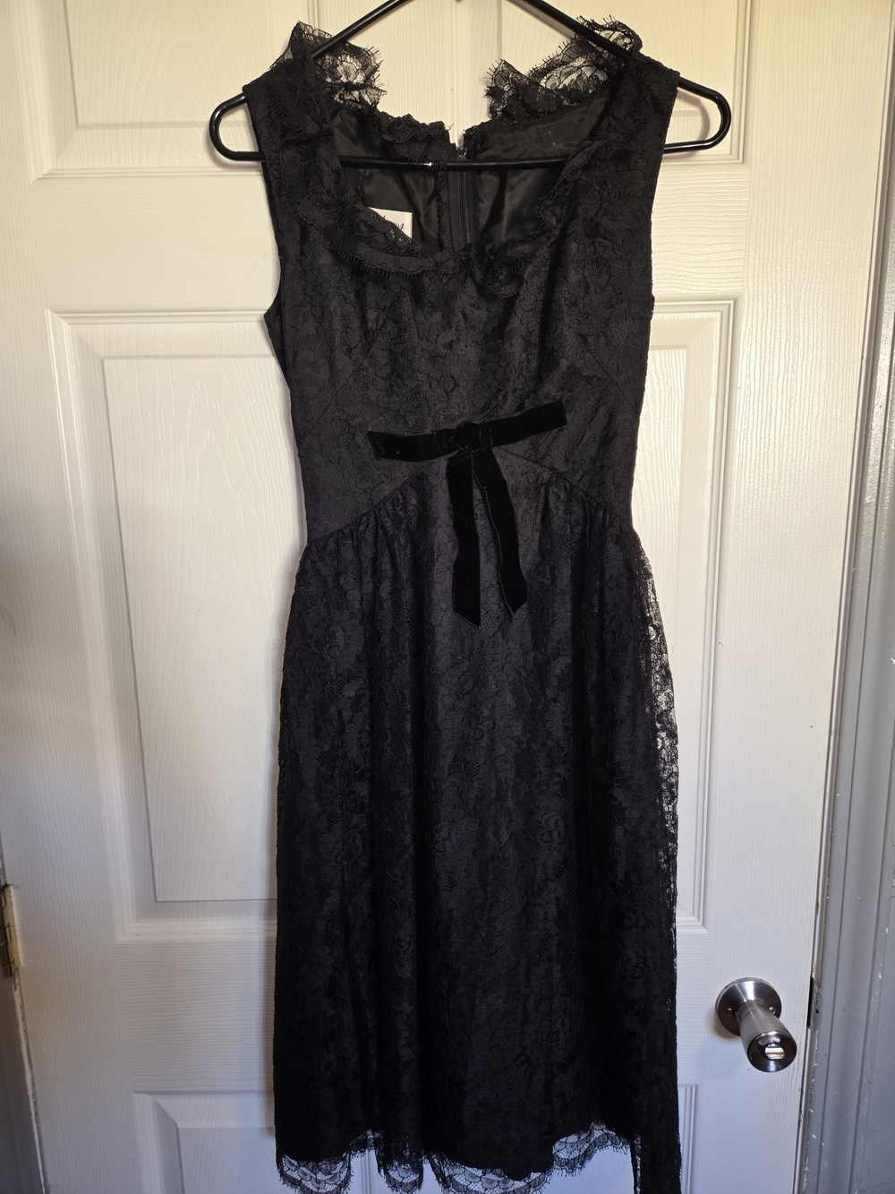 Girls' Black Lace Formal Dress with Velvet Waist Bow